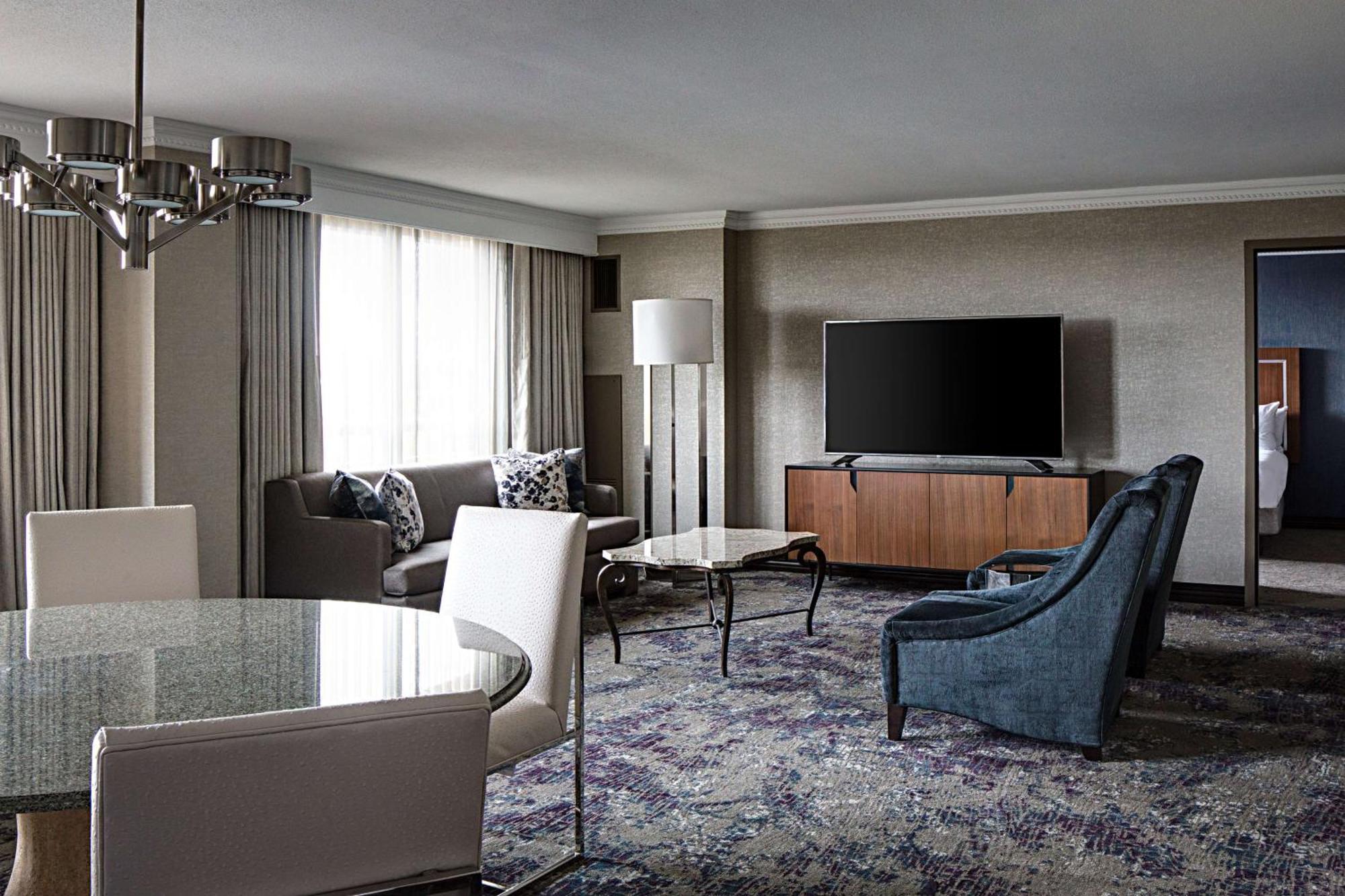 Hilton New Orleans Airport Hotel Кенер Екстериор снимка