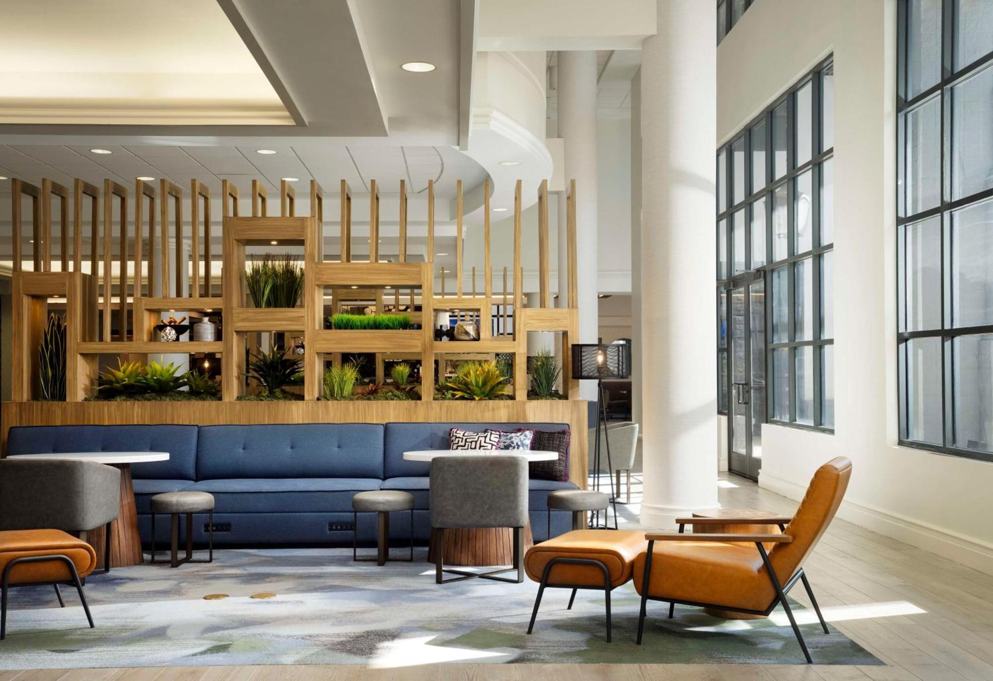 Hilton New Orleans Airport Hotel Кенер Екстериор снимка