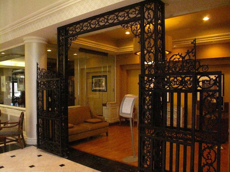 Hilton New Orleans Airport Hotel Кенер Екстериор снимка